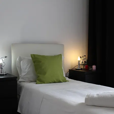 Musa Nocleg ze śniadaniem 3*